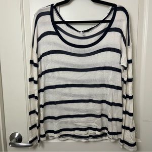 Splendid Sweater Top